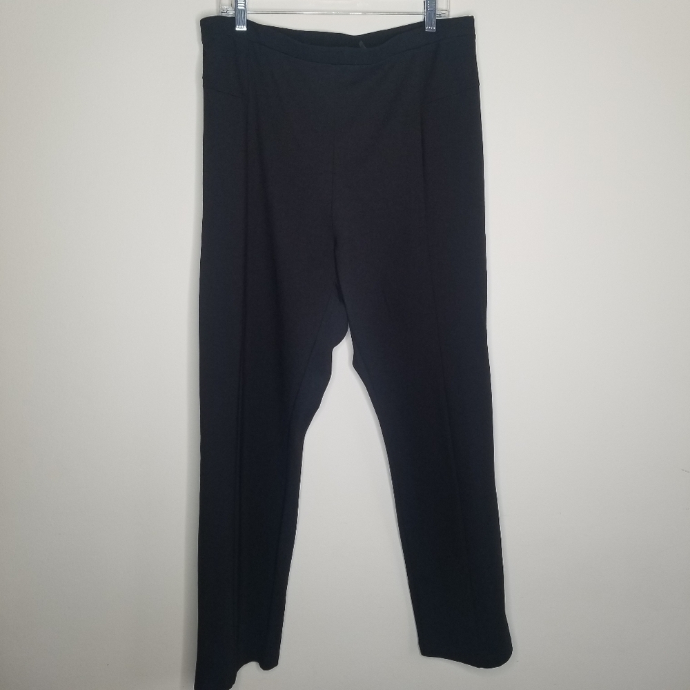 NIC+ZOE Black Knit Straight Leg  Pull On Front Seamed Pant